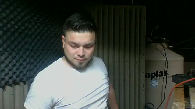 Snapshot of DirtyRcride chatting on 13, 3, 2025 DirtyRcride online show from 13, 3, 2025
