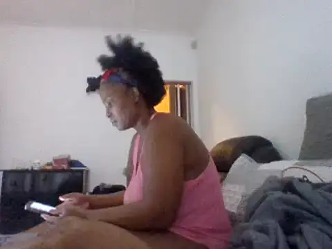 BabeAssXX online show from 19, 2, 2025