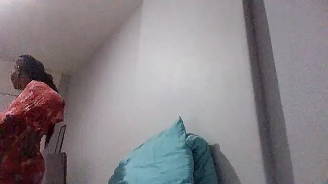 BabeAssXX online show from 18, 12, 2025