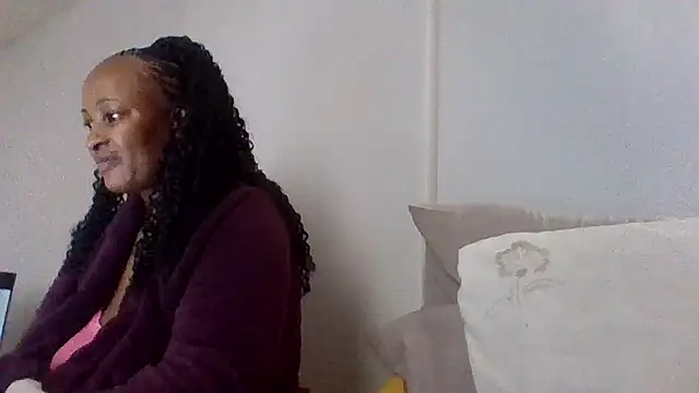BabeAssXX online show from 25, 5, 2026