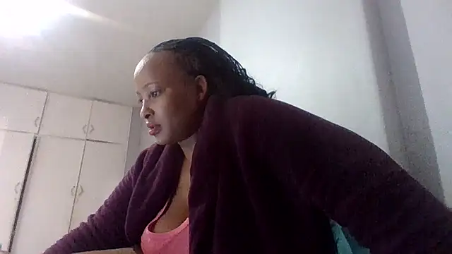 BabeAssXX online show from 2, 10, 2025