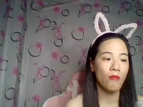 Snapshot of Nana-68 chatting on 8, 11, 2025 Nana-68 online show from 8, 11, 2025