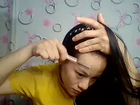 Snapshot of Nana-68 chatting on 7, 10, 2025 Nana-68 online show from 7, 10, 2025