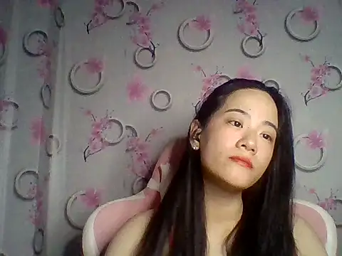 Snapshot of Nana-68 chatting on 20, 10, 2025 Nana-68 online show from 20, 10, 2025