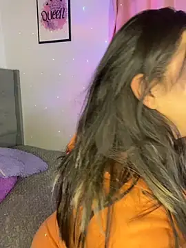 Ari Martin online show from 8, 10, 2025