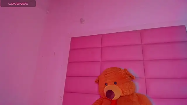 little-Emma online show from 26, 2, 2025