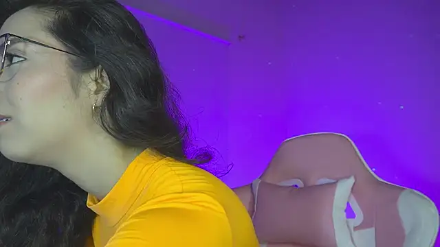 little-Emma online show from 13, 2, 2026