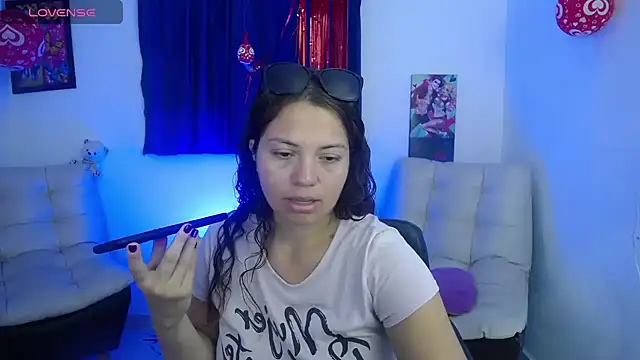 shanel cullen  online show from 4, 3, 2025