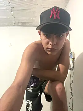 Snapshot of SpicyBoy_ chatting on 9, 10, 2025 SpicyBoy online show from 9, 10, 2025