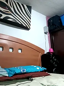 pineda1689 online show from 25, 2, 2026