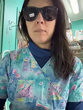 Reinacatchile online show from 7, 2, 2026