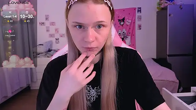 Milia Parker online show from 5, 12, 2025