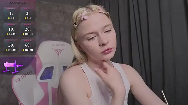 Snapshot of Milia_Parker chatting on 24, 5, 2026 Milia Parker online show from 24, 5, 2026