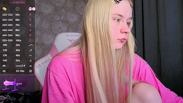 Snapshot of Milia_Parker chatting on 4, 6, 2026 Milia Parker online show from 4, 6, 2026