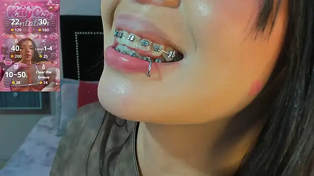 Snapshot of Charlotte__Benett chatting on 1, 7, 2026 Charlotte Benett online show from 1, 7, 2026