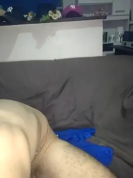 Leonpicudo online show from 10, 1, 2025