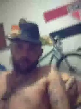 Leonpicudo online show from 10, 12, 2024