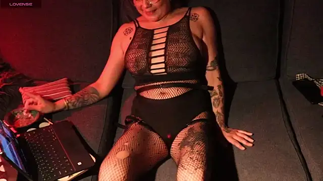 estivalia xxx online show from 23, 3, 2026