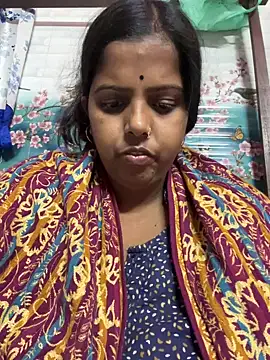 Beauty-queen online show from 6, 3, 2025