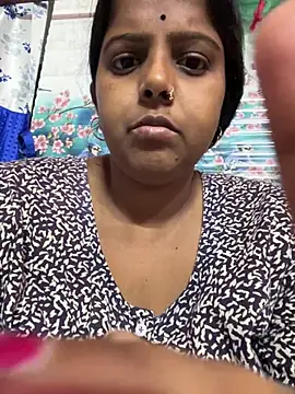 Beauty-queen online show from 6, 3, 2025