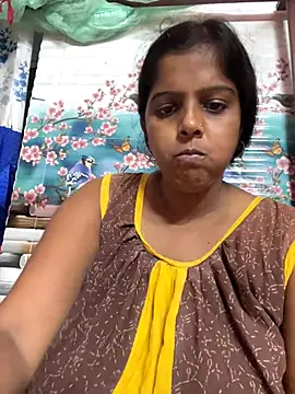 Snapshot of Beauty-queen chatting on 1, 11, 2025 Beauty-queen online show from 1, 11, 2025