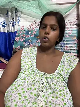 Beauty-queen online show from 28, 6, 2026