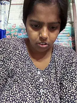 Beauty-queen online show from 5, 3, 2025