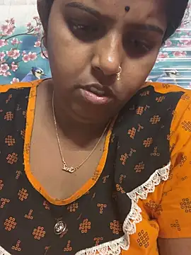 Beauty-queen online show from 12, 3, 2025