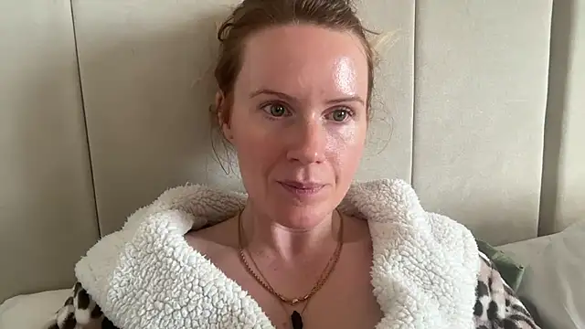 redheadrosie69 online show from 23, 9, 2025