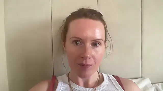 redheadrosie69 online show from 21, 9, 2025