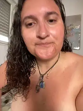 Snapshot of juicyrubies chatting on 22, 9, 2025 juicyrubies online show from 22, 9, 2025