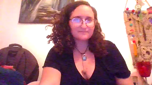 Snapshot of juicyrubies chatting on 14, 1, 2025 juicyrubies online show from 14, 1, 2025