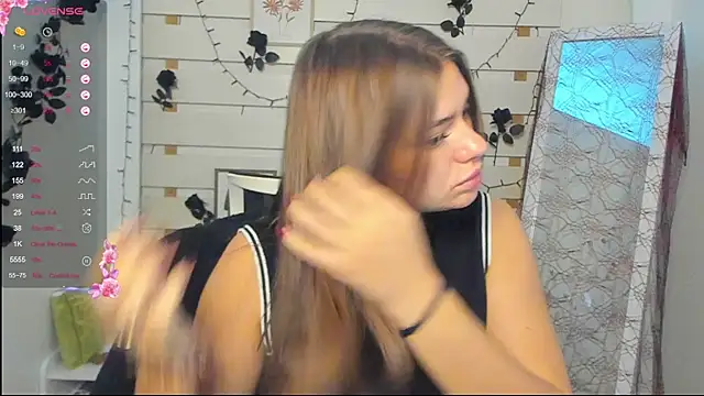 Josephine Kiss online show from 30, 10, 2025