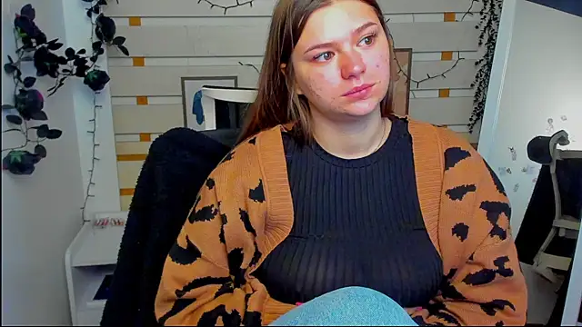 Josephine Kiss online show from 26, 4, 2026