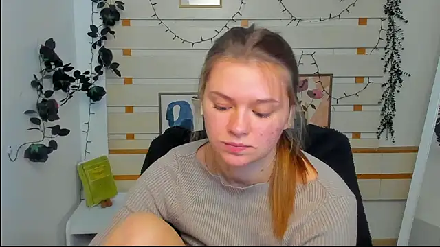 Josephine Kiss online show from 3, 5, 2026