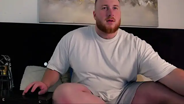 Snapshot of RoddyStill chatting on 28, 11, 2025 RoddyStill online show from 28, 11, 2025