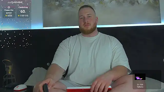 Snapshot of RoddyStill chatting on 11, 3, 2025 RoddyStill online show from 11, 3, 2025