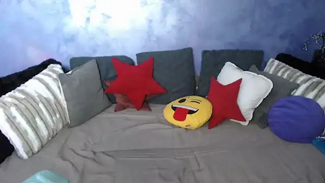 NycolleSweet37 online show from 9, 2, 2026