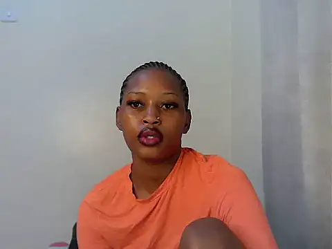 Snapshot of Sweet_Vinkah chatting on 24, 4, 2026 Sweet Vinkah online show from 24, 4, 2026