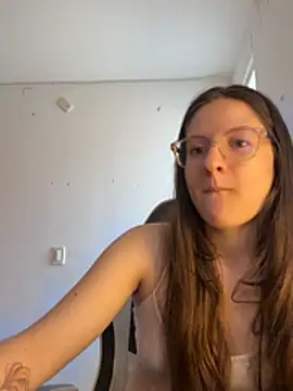 Snapshot of livgomez chatting on 15, 3, 2026 livgomez online show from 15, 3, 2026