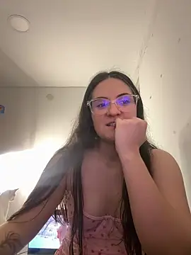 Snapshot of livgomez chatting on 26, 2, 2025 livgomez online show from 26, 2, 2025