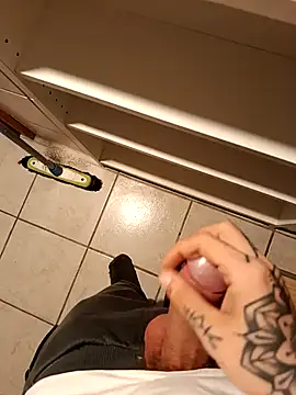 YoungDick25 online show from 1, 4, 2026