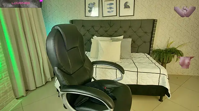 sussy  stone online show from 23, 12, 2024