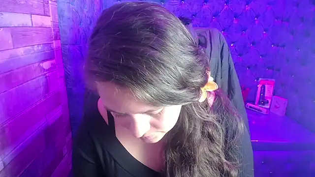 SaraThomso online show from 20, 9, 2025