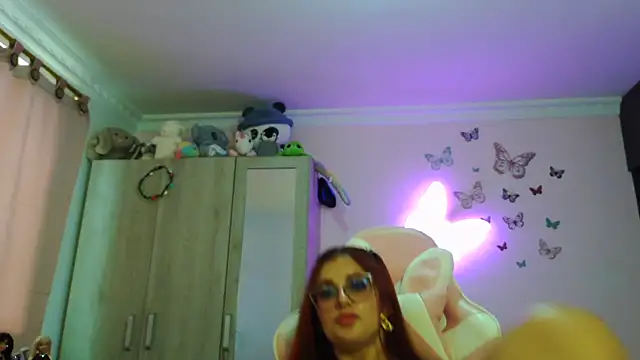 caroline jonson online show from 4, 4, 2026