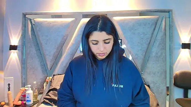 Danna 777  online show from 11, 10, 2025