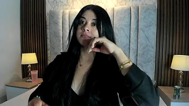tifany  ross online show from 20, 9, 2025