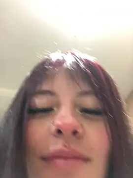 Tifanny Sweett online show from 18, 4, 2026