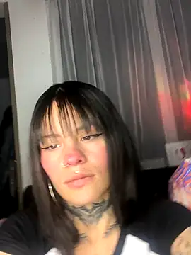 Snapshot of Tifanny_Sweett chatting on 23, 10, 2025 Tifanny Sweett online show from 23, 10, 2025