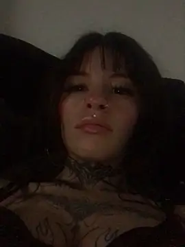 Tifanny Sweett online show from 19, 9, 2025